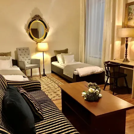 Avanti Family كراكوفيا